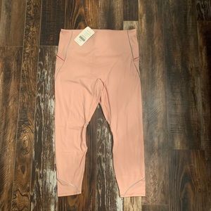 Fabletics High-Waisted Motion365 Reflective 7/8